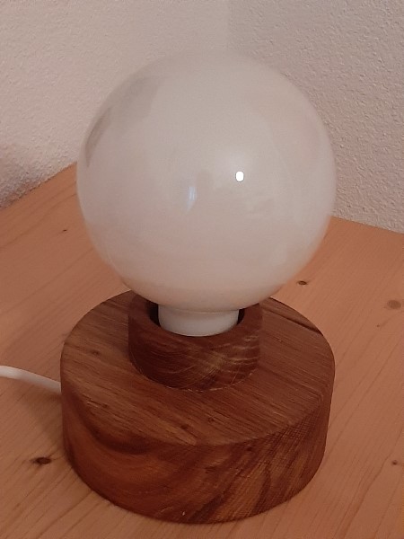 Nachttischlampe2